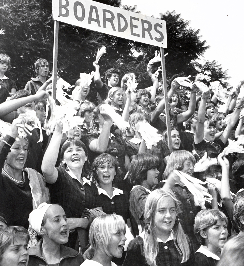Borders cheering in 1981