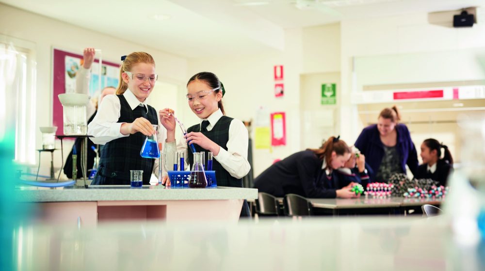How to encourage scientific thinking