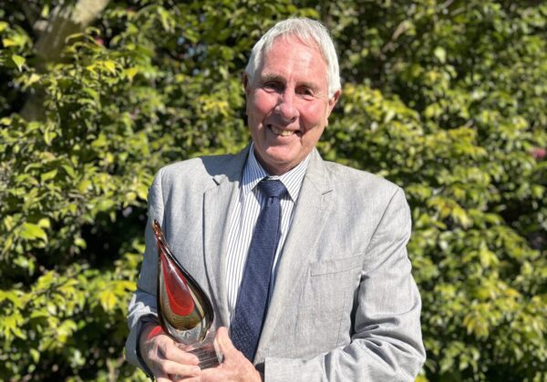 L.O.V.E Awards – Phil Hare