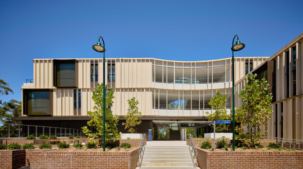 The HUNTER AND VICARS CENTRE